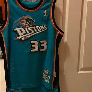 Grant Hill - Detroit Pistons - Jersey